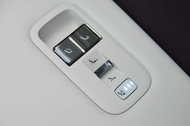 大沙发”不在话下连双人床都齐了！开元棋牌网站腾势N9：“冰箱彩电(图16)